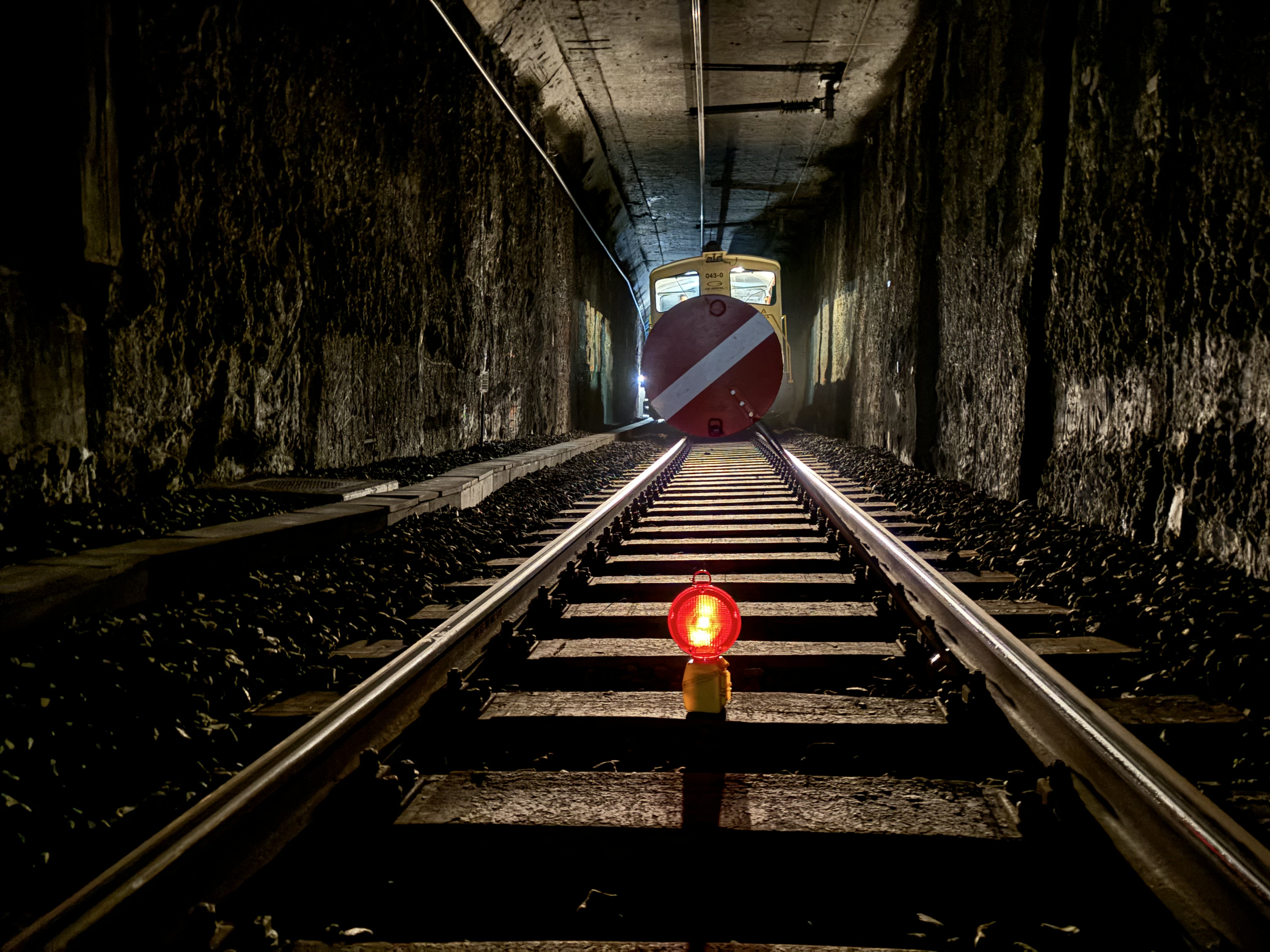 Train bloqué dans un tunnel